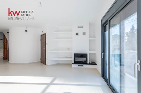 Maisonette 256sqm for rent-Rio