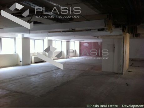Apartment 980sqm for sale-Piraeus - Center