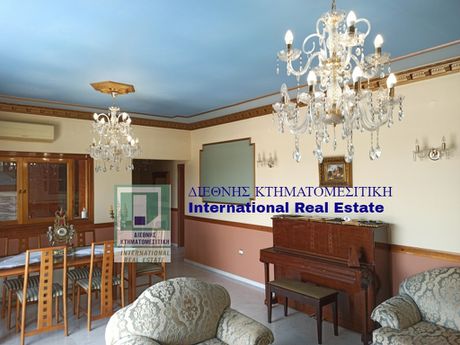 Συγκρότημα διαμερισμάτων 604τ.μ. για πώληση-Μέγαρα » Κέντρο