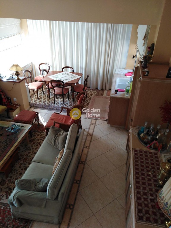 Μονοκατοικία 275 τ.μ. προς πώληση, Πολιτικά