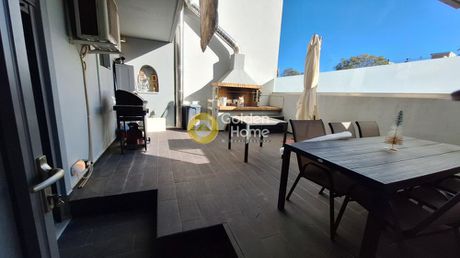 Building 400 sqm for sale