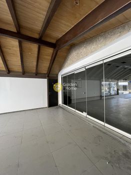 Store 229 sqm for sale