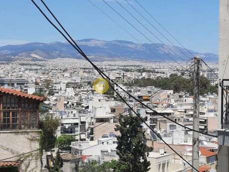 Κτίριο 280τ.μ. για πώληση-Μικρολίμανο