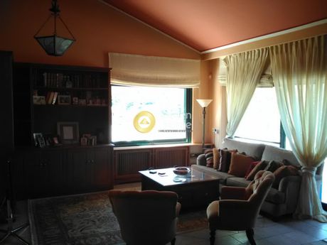 Μεζονέτα 300τ.μ. για πώληση-Κ. καπανδριτίου » Καπανδρίτι