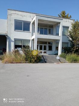 Industrial space 3.500sqm for sale-Aiginio » Center