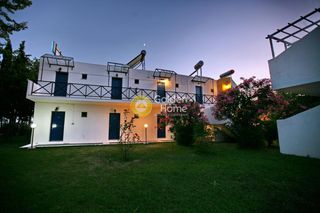 Ξενοδοχείο 1.742 τ.μ. για πώληση, Ν. Λέσβου, Λέσβος - Πλωμάρι-thumb-6