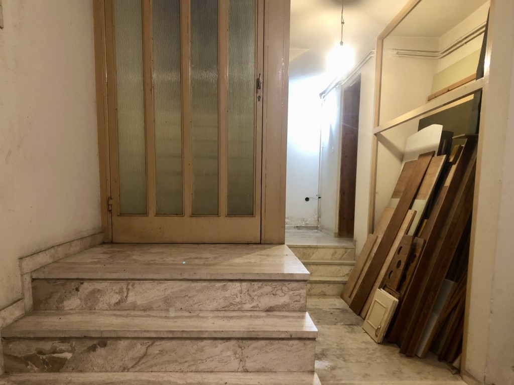 Αποθήκη 86 τ.μ. πρός πώληση, Αθήνα - Κέντρο, Εξάρχεια - Νεάπολη