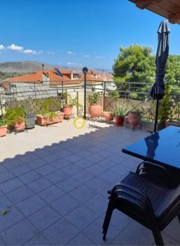 Apartment 180sqm for sale-Livadeia » Lafisti