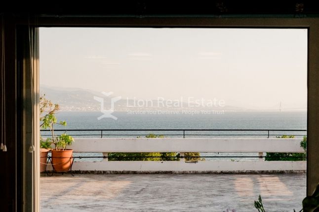 Διαμέρισμα 220 τ.μ. για πώληση, Αιτωλοακαρνανία, Ναύπακτος