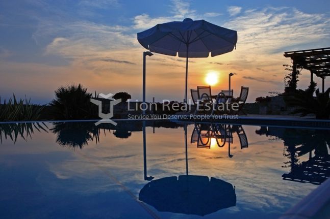 Villa 450 sqm for sale, Sporades, Skopelos