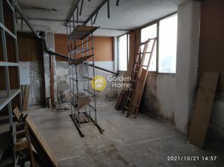 Αποθήκη 170 τ.μ. για πώληση, Πειραιάς, Αγία Σοφία-thumb-1