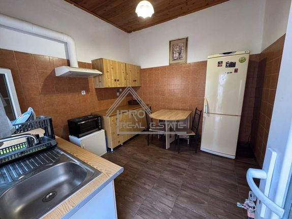 Studio 35 sqm for rent, Piraeus, Tampouria