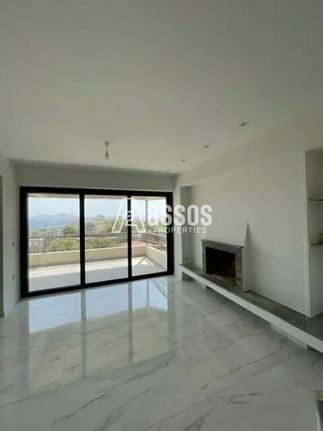 Apartment 103 sqm for rent, Athens - South, Vari - Varkiza