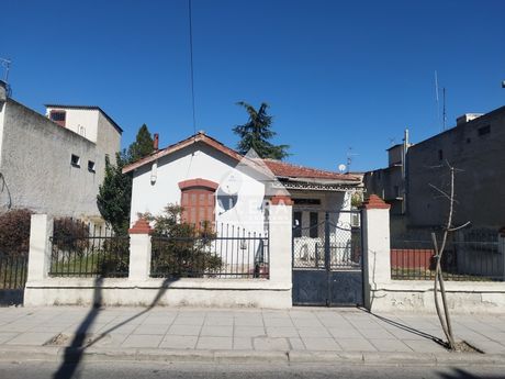 Land plot 670sqm for sale-Irakleia