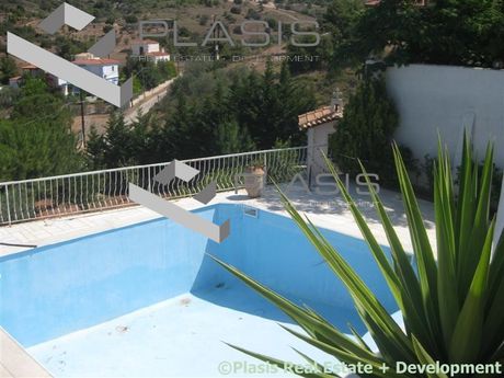 Building 275sqm for sale-Kranidi