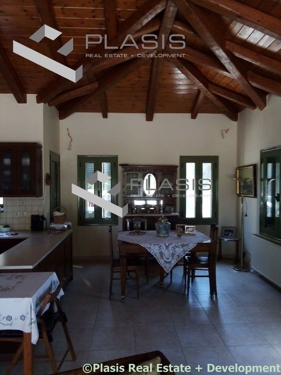 Κτίριο 232 τ.μ. προς πώληση, Πορτοχέλι