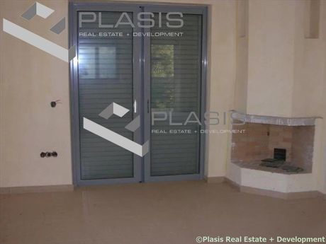 Μεζονέτα 215τ.μ. για πώληση-Καλύβια θορικού