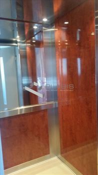 Επιχειρηματικό κτίριο 1.050τ.μ. για πώληση-Καλύβια θορικού