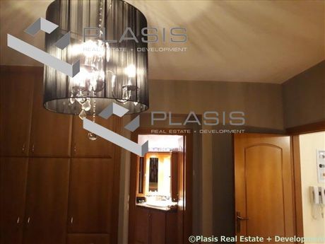 Μονοκατοικία 300τ.μ. για πώληση-Καλύβια θορικού