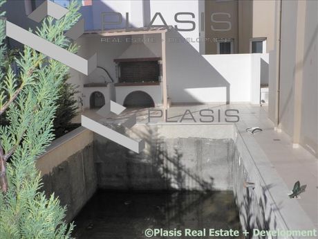 Μεζονέτα 221τ.μ. για πώληση-Καλύβια θορικού