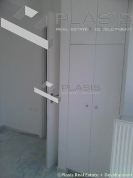 Μονοκατοικία 260τ.μ. για πώληση-Καλύβια θορικού