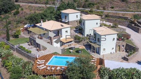 Ξενοδοχείο 550τ.μ. για πώληση-Άνδρος