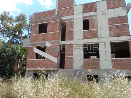 Συγκρότημα διαμερισμάτων 200τ.μ. για πώληση-Μαρκόπουλο