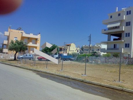 Land plot 565sqm for sale-Markopoulo