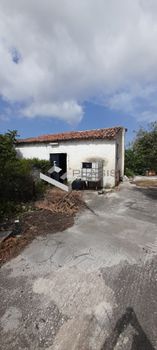Αποθήκη 700τ.μ. για πώληση-Κερατέα