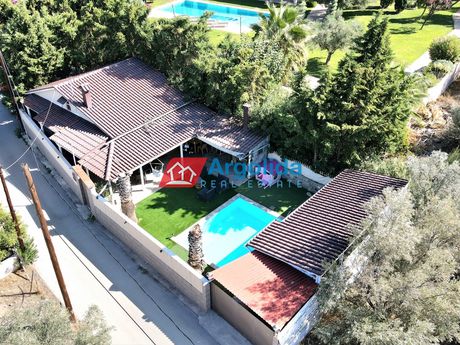 Detached home 82sqm for sale-Agioi Theodoroi » Center