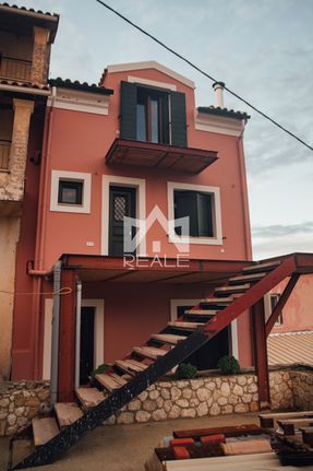Detached home 100 sqm for sale, Corfu Prefecture, Corfu