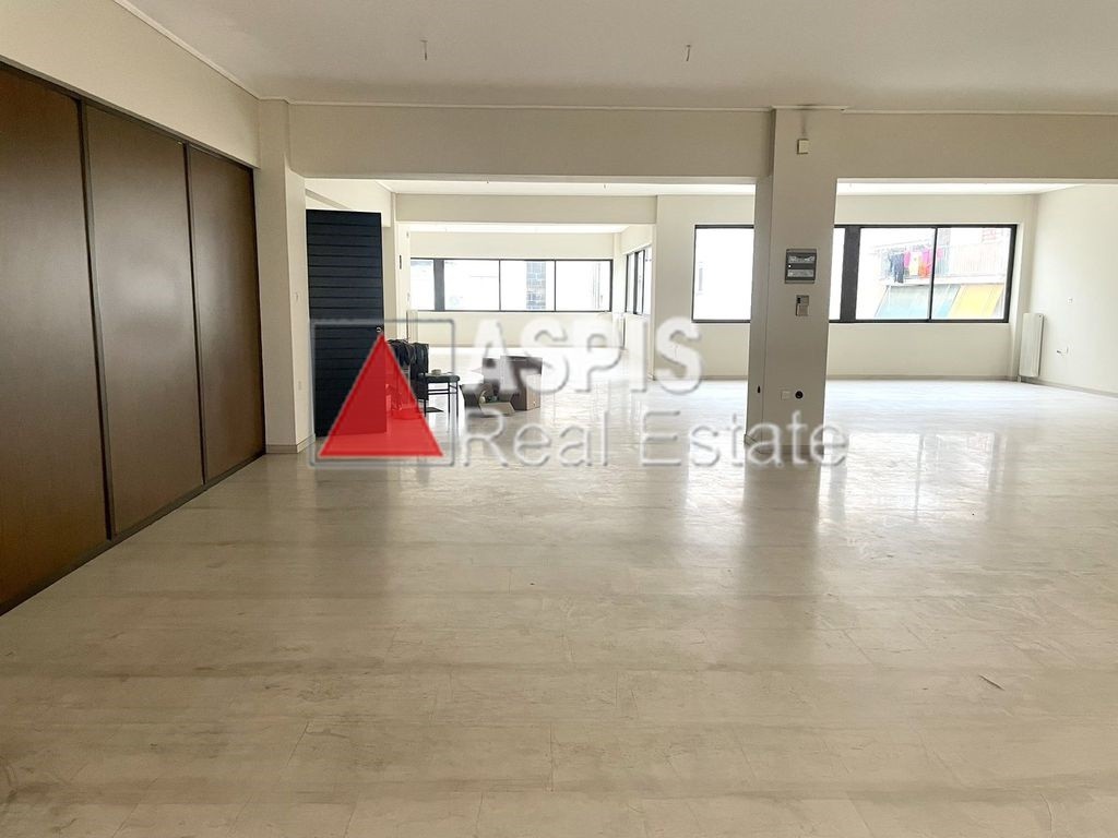 Γραφείο 300 τ.μ. πρός ενοικίαση, Αθήνα - Κέντρο, Κυψέλη