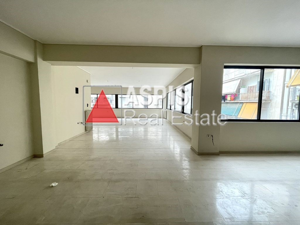 Γραφείο 300 τ.μ. πρός ενοικίαση, Αθήνα - Κέντρο, Κυψέλη