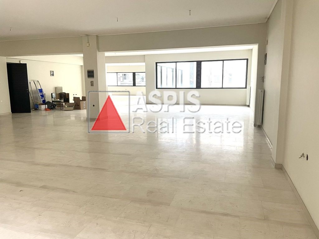 Γραφείο 300 τ.μ. πρός ενοικίαση, Αθήνα - Κέντρο, Κυψέλη