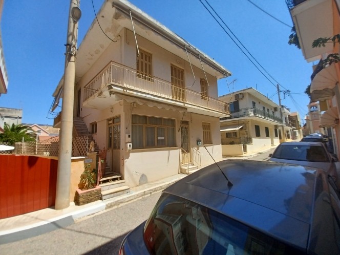Κτίριο 240 τ.μ. προς πώληση, Αργοστόλι