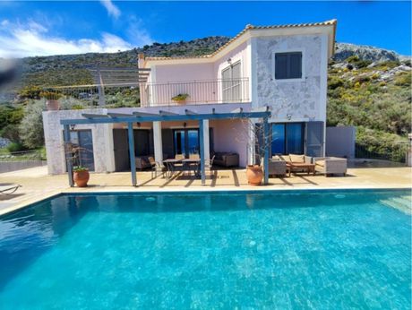 Villa 165sqm for sale-Kefalonia » Eleioi-Pronoi
