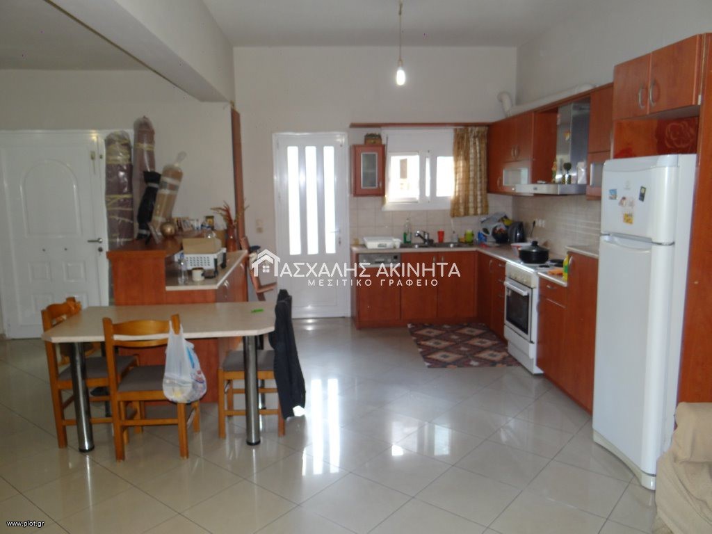 Κτίριο 560 τ.μ. πρός πώληση, Ν. Ηρακλείου, Γάζι