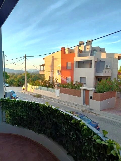 Μεζονέτα 210 τ.μ. προς ενοικίαση, Μαρκόπουλο