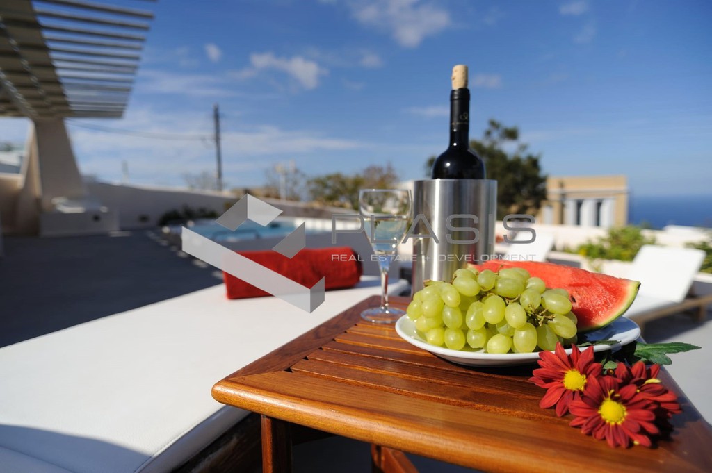 Detached home 186 sqm for sale, Thira