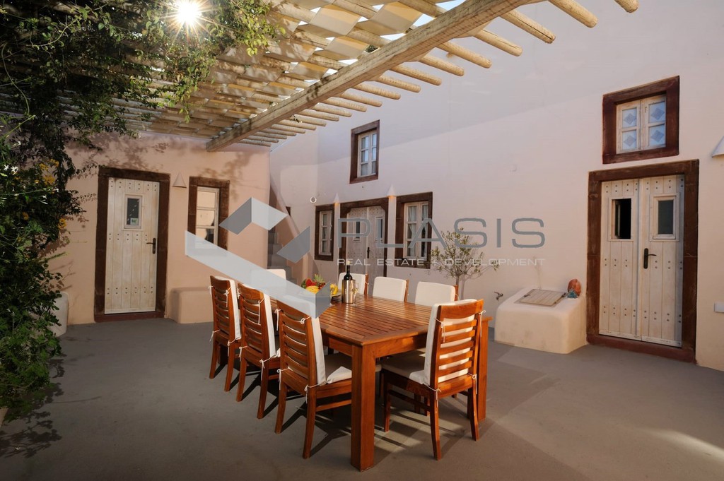 Detached home 186 sqm for sale, Thira
