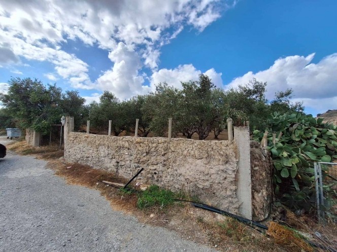Οικόπεδο 1.740 τ.μ. πρός πώληση, Ν. Χανίων, Κολυμβάρι