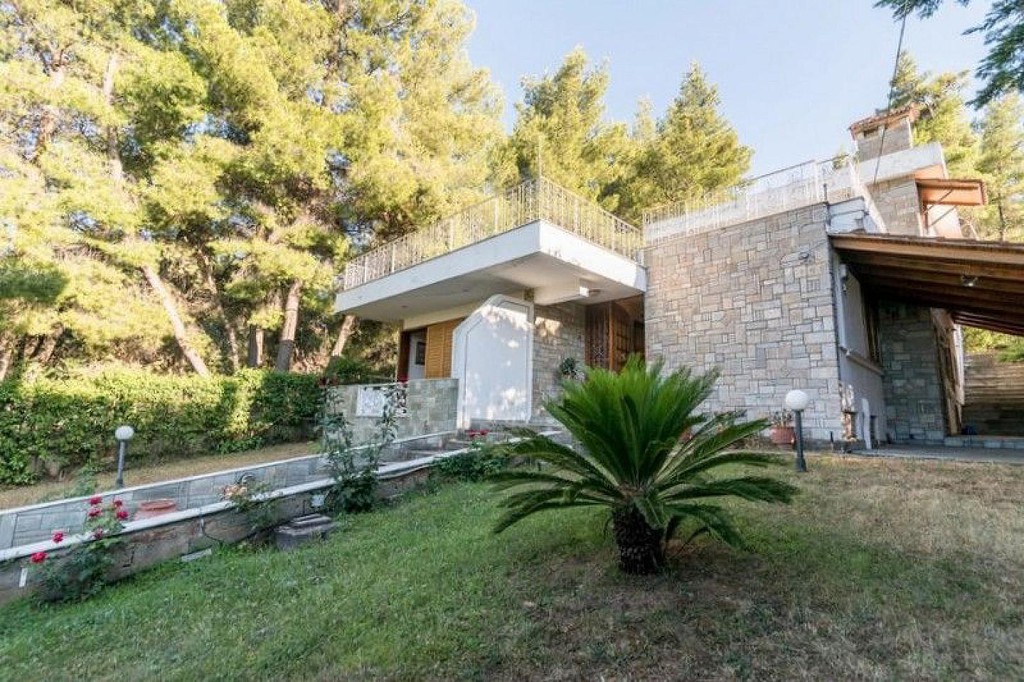 Μονοκατοικία 250 τ.μ. πρός πώληση, Αθήνα - Βόρεια Προάστια, Διόνυσος