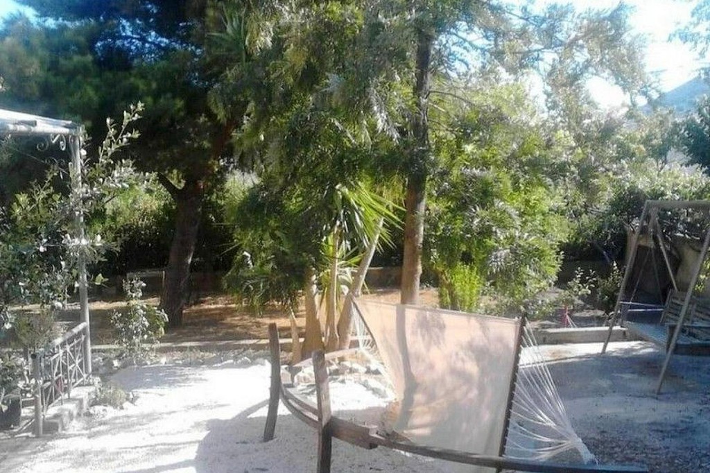 Μονοκατοικία 250 τ.μ. πρός πώληση, Αθήνα - Ανατολικά Προάστια, Κορωπί