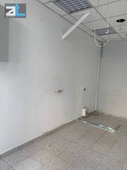 Κατάστημα 28 τ.μ. προς ενοικίαση, Κέντρο Πάτρας-thumb-2