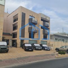 Επιχειρηματικό κτίριο 1.940 τ.μ. για ενοικίαση
