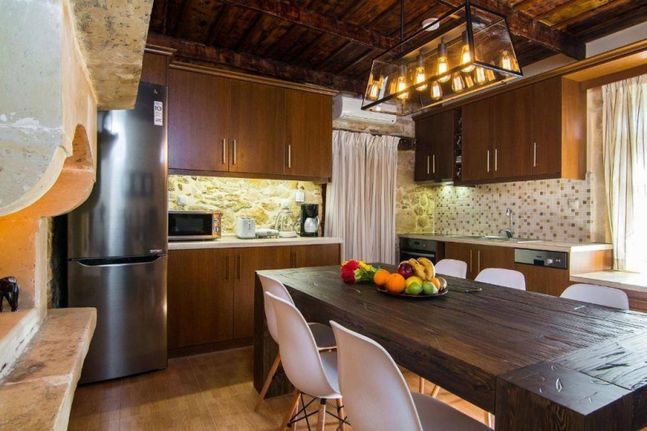 Detached home 190 sqm for rent, Rethymno Prefecture, Kouloukonas