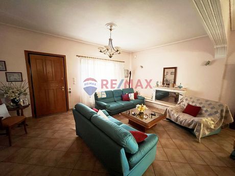 Detached home 256sqm for sale-Agioi Theodoroi