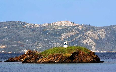 Συγκρότημα διαμερισμάτων 250 τ.μ. πρός πώληση