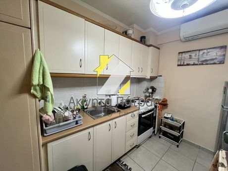 Studio 30sqm for rent-Patra » Proastio