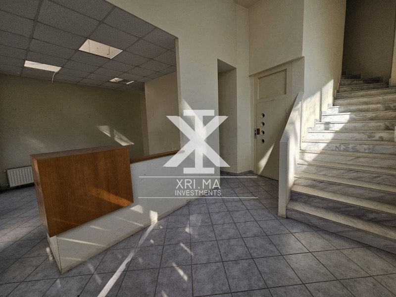 Επιχειρηματικό κτίριο 360 τ.μ. πρός πώληση, Θεσσαλονίκη - Περιφ/Κοί Δήμοι, Πεύκα